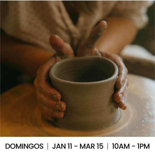 Barro y Cumbia: Torno y Construcción a Mano