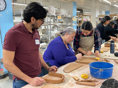 Spanish Language Family Holiday Ornaments Workshop - December 12